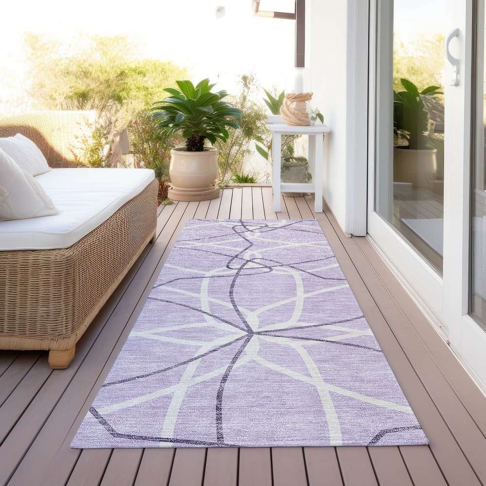 Machine Washable Indoor/ Outdoor Abstract Prism Chantille Rug