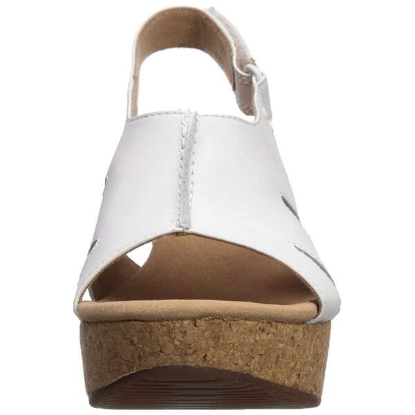 Shop Clarks Womens 26132948 Nubuck Open Toe Casual Platform