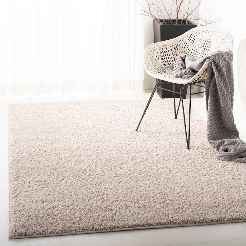 SAFAVIEH New York Shag Rixte 1.2-inch Thick Rug