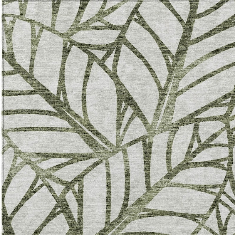 HomeRoots Floral Transitional Rectangle Outdoor Rug