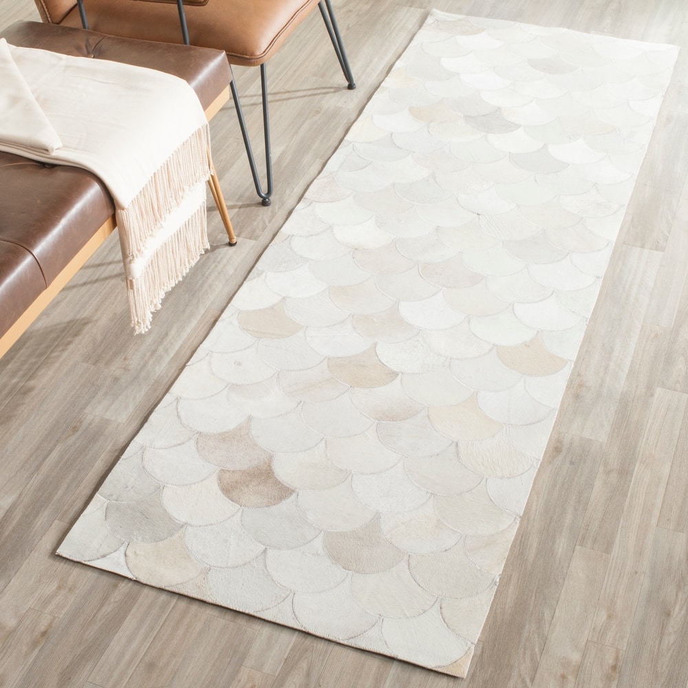 SAFAVIEH Handmade Studio Leather Rashida Modern Leather Rug
