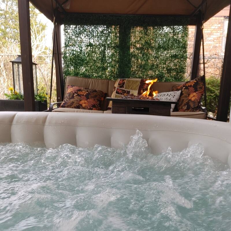 ALEKO Round Inflatable Hot Tub With Cover 4 Person Light Blue/White
