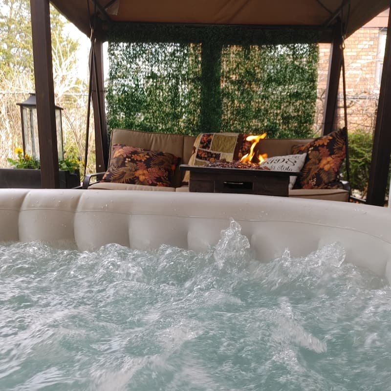 ALEKO Round Inflatable Hot Tub With Cover 6 Person Brown and White