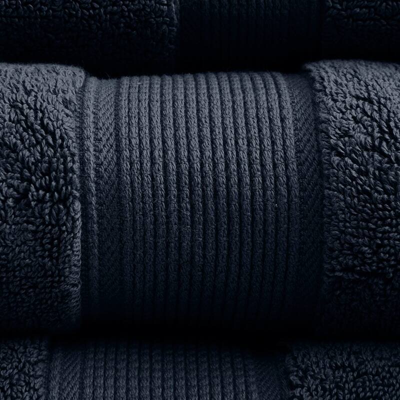 One hundred percent Cotton 8 Piece Antimicrobial Towel Set