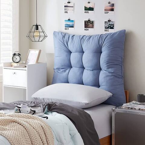 Rainha - Puffy Tufted College Headboard