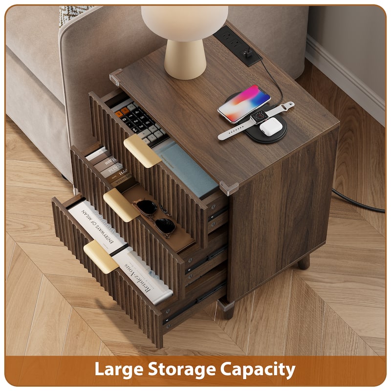 3 Drawer Dresser for Bedroom Nightstand with Charging Station