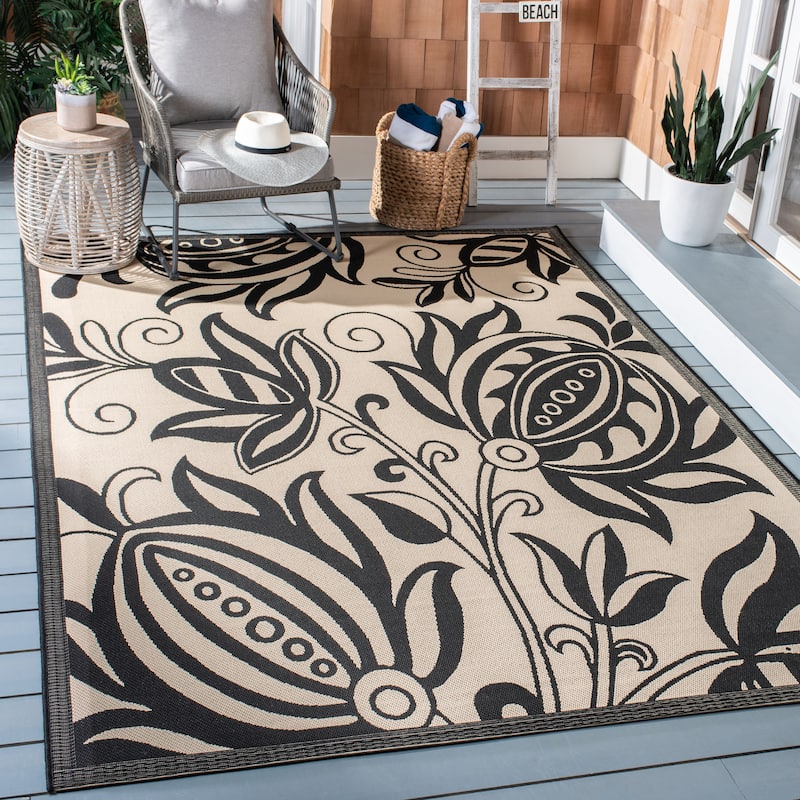 SAFAVIEH Courtyard Leatrice Indoor/ Outdoor Patio Backyard Rug - 5'3" x 7'7" - Sand/Black