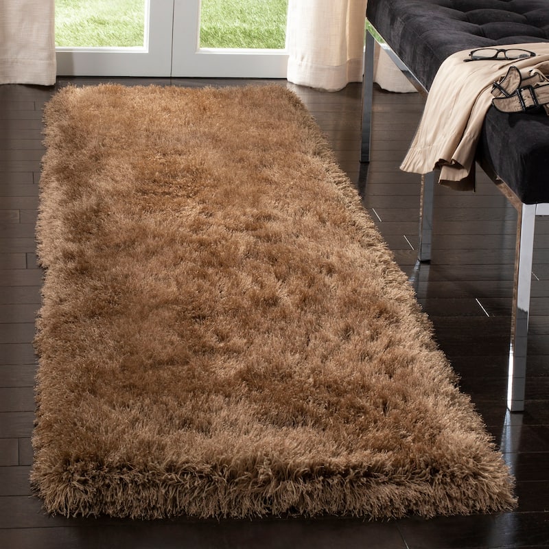 SAFAVIEH Handmade Fiona Shag Djenka 3-inch Thick Rug - 2'3" x 6' Runner - Taupe