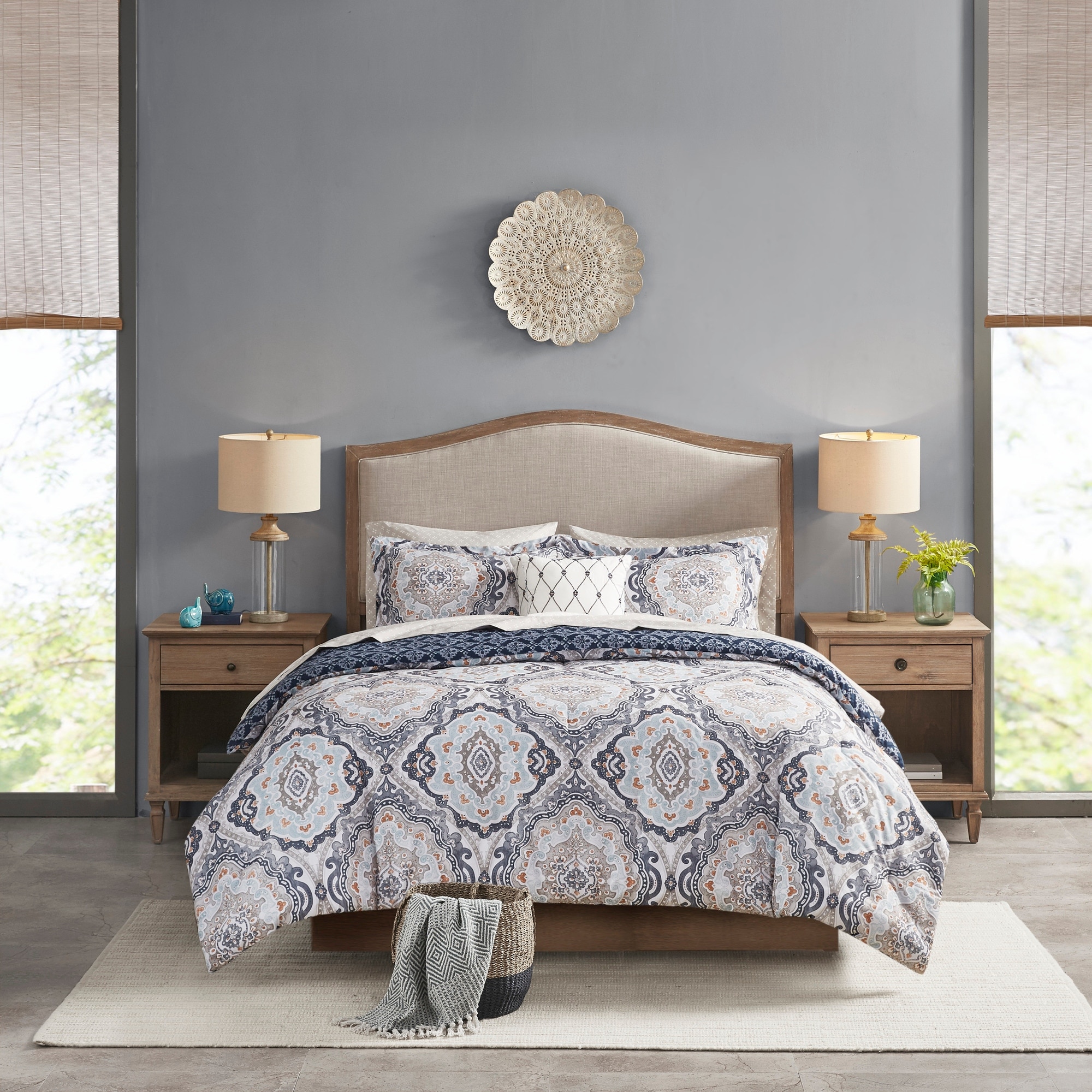 Madison Park Essentials Ashby Navy 
