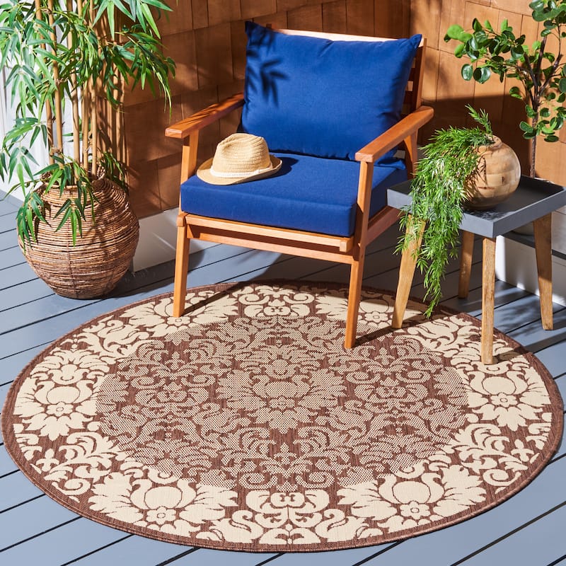 SAFAVIEH Courtyard Peggie Indoor/ Outdoor Patio Backyard Rug