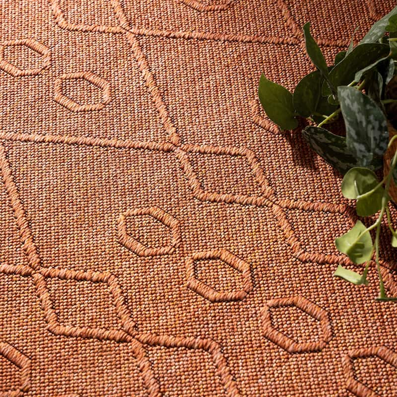 Alameda Solid Color Geometric Machine Washable Indoor Area Rug
