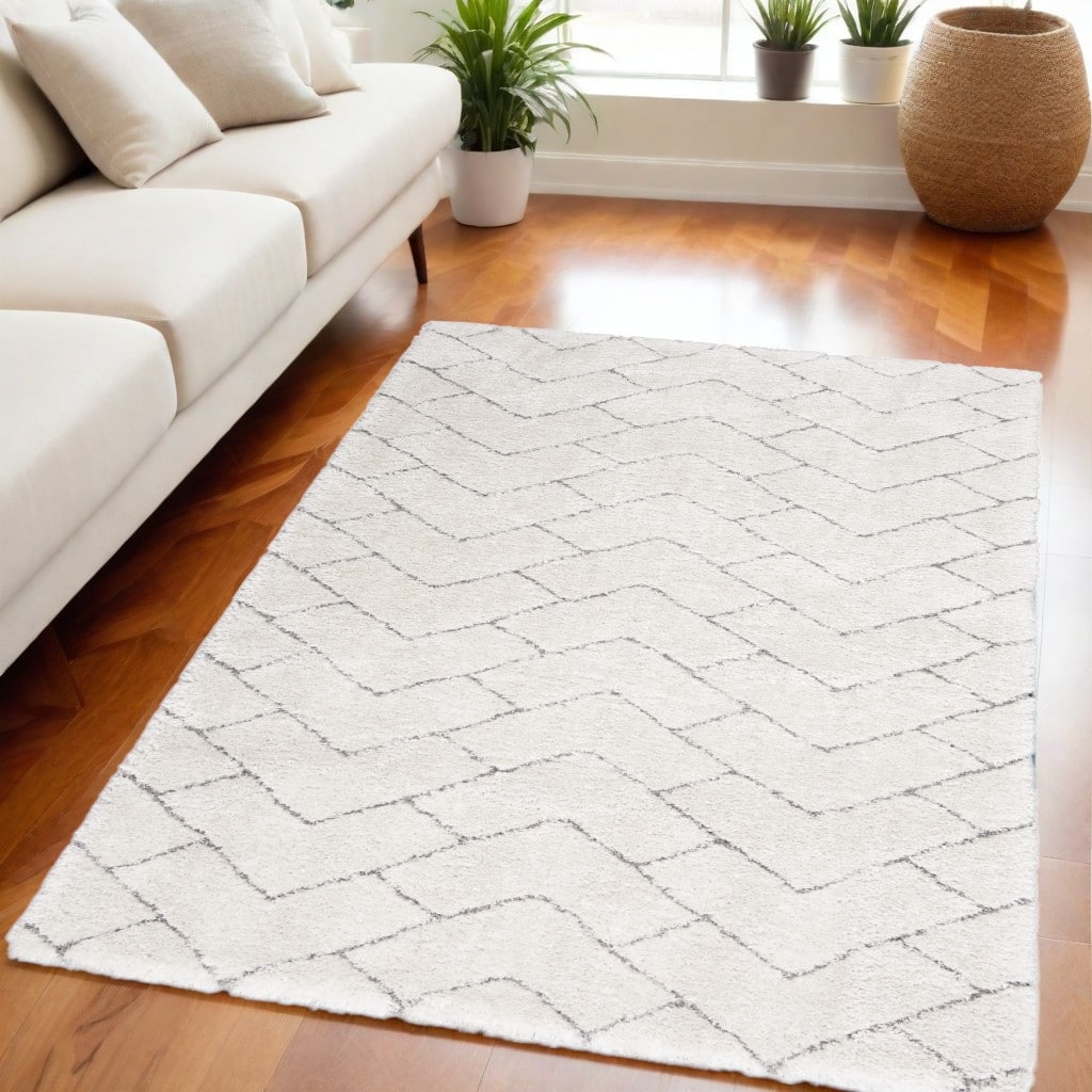 Cexoc Power Loomed Modern Stain Resistant Soft Area Rug By HomeRoots - 87' X '63' X '1.58