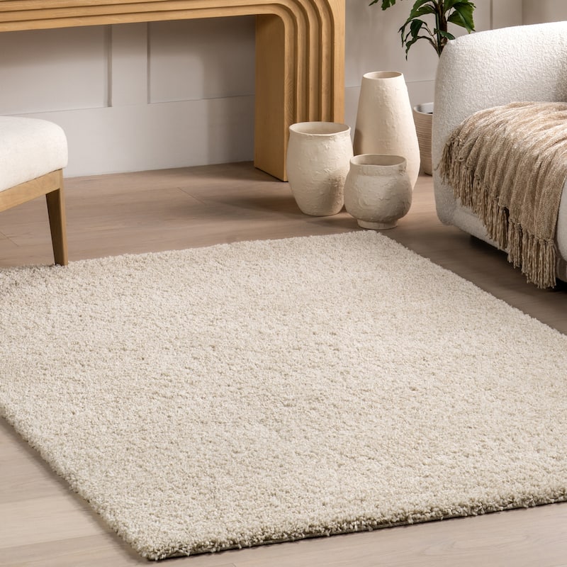 Nuloom Emily Contemporary Solid Shag Area Rug