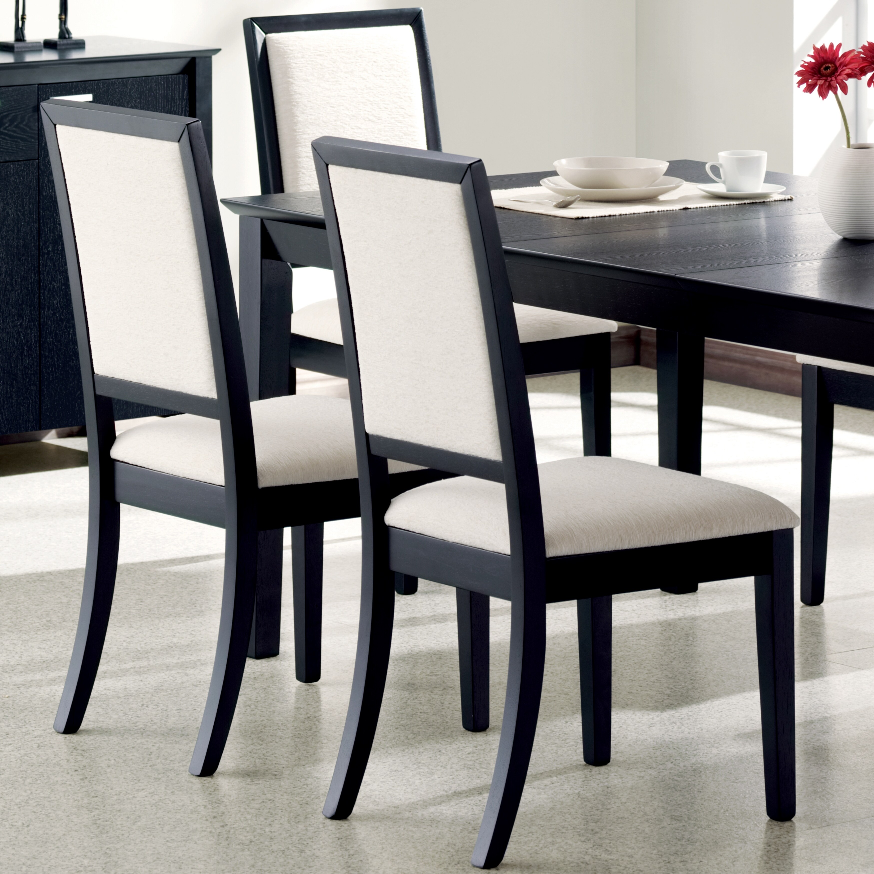Black frame online dining chairs