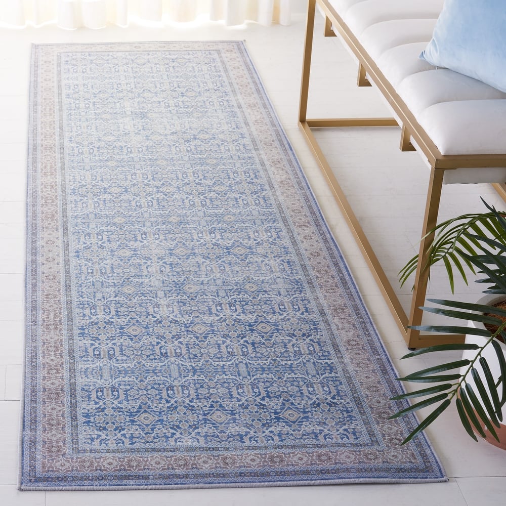 SAFAVIEH Tucson Machine Washable Slip Resistant Nelja Oriental Rug