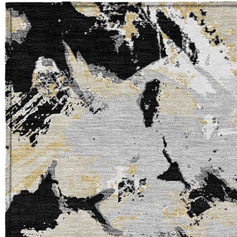 HomeRoots Floral Transitional Rectangle Outdoor Rug