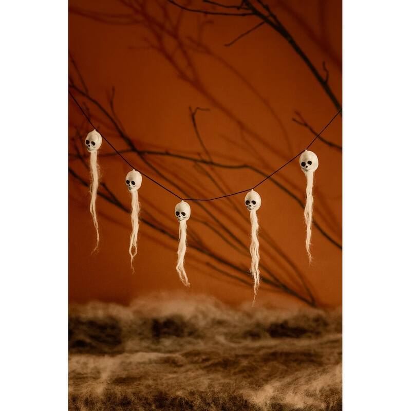 71'' Ghost Garland w/White Fabric
