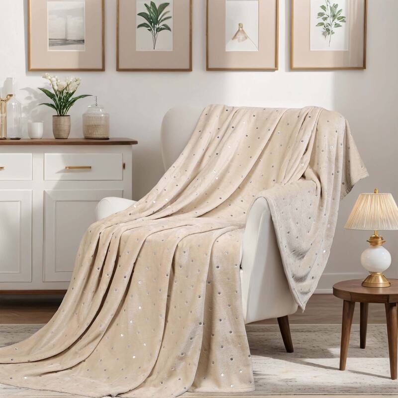 Superior Fleece Plush Medium Weight Soft Fluffy Decorative Blanket