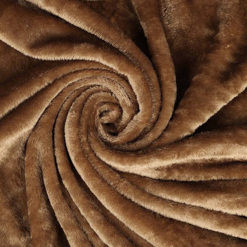 Superior Fleece Plush Medium Weight Soft Fluffy Decorative Blanket