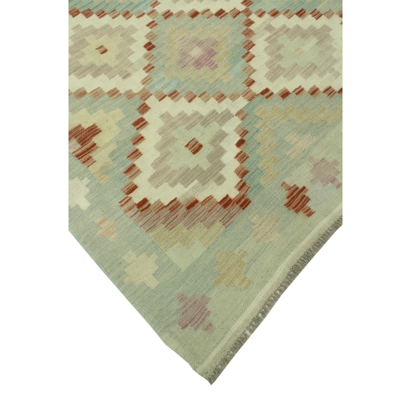 Sun Faded Flatweave Agharr Ivory/Lt. Green Rug - 4'1" x 5'8"