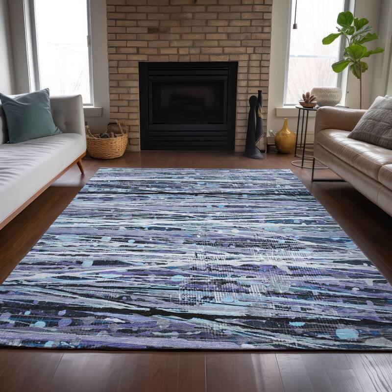 Machine Washable Indoor/Outdoor Abstract Stripes Chantille Rug