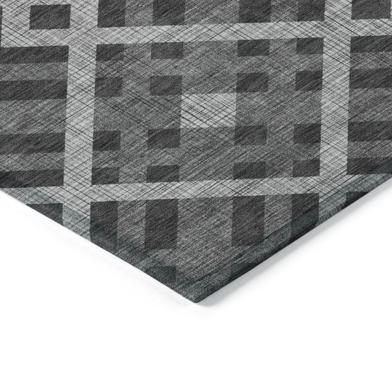 HomeRoots Geometric Transitional Rectangle Outdoor Rug