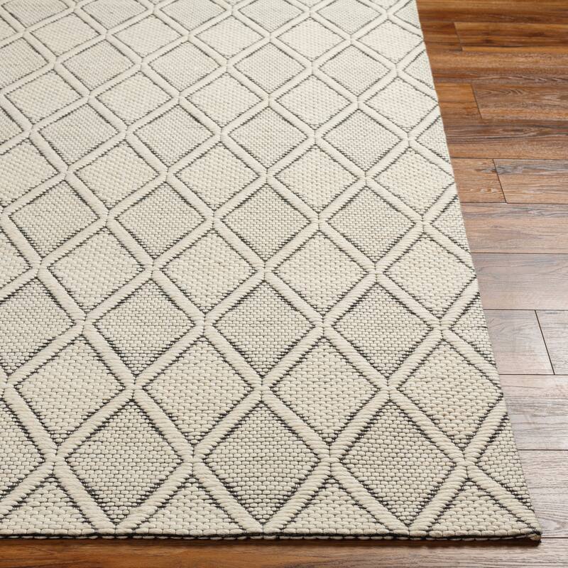 Livabliss Jamuna Handmade Trellis Wool Blend Area Rug