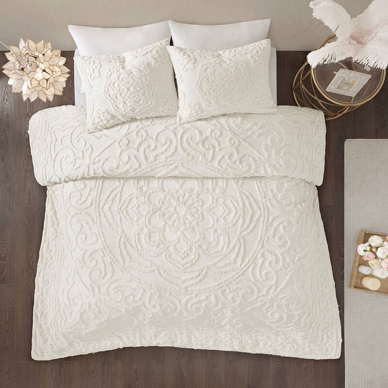 GDF Studio - Tufted Cotton Chenille Medallion Comforter Set