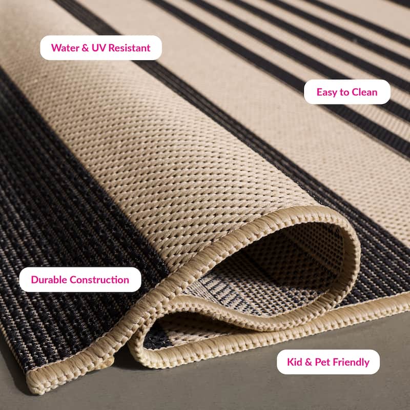SAFAVIEH Courtyard Orsi Indoor/ Outdoor Waterproof Area Rug