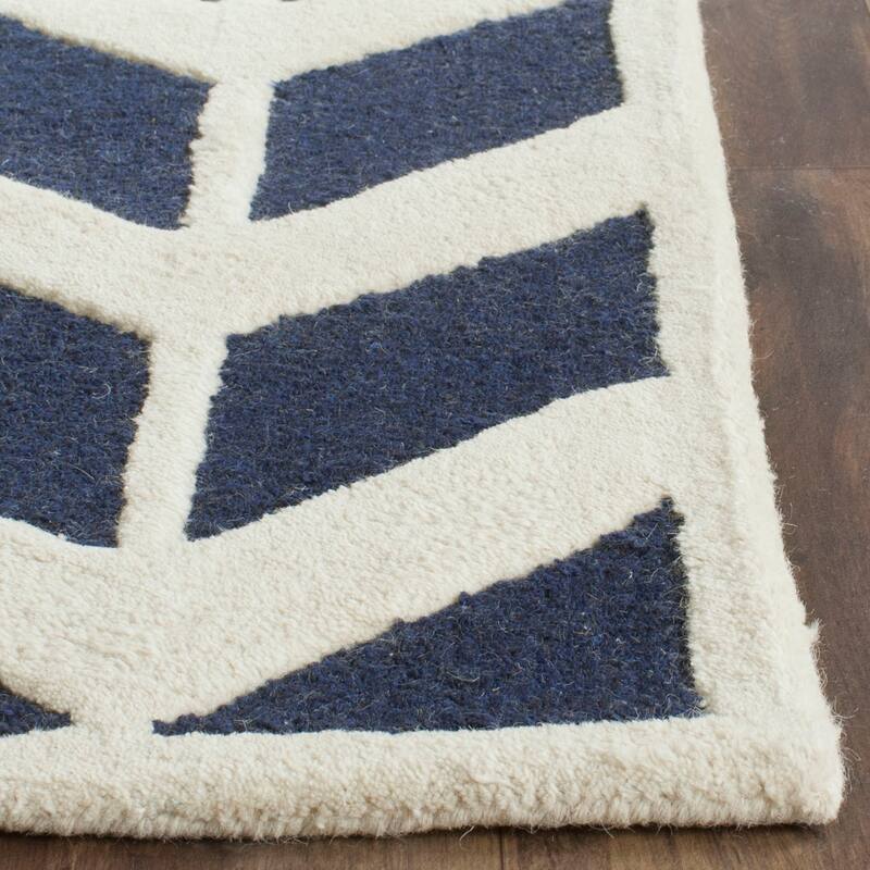 SAFAVIEH Handmade Cambridge Saskia Modern Moroccan Wool Rug