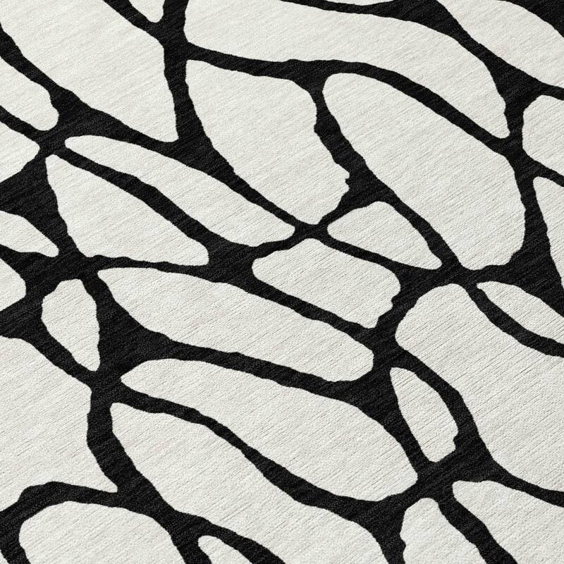 Machine Washable Indoor/ Outdoor Contemporary Chantille Rug