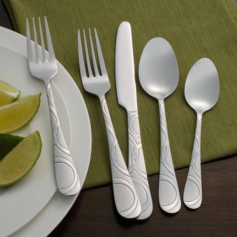 Pfaltzgraff Everyday Garland Frost 20-Piece Flatware Set