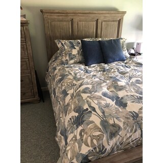 Shop Tommy Bahama Raw Coast Comforter And Sham Set Free