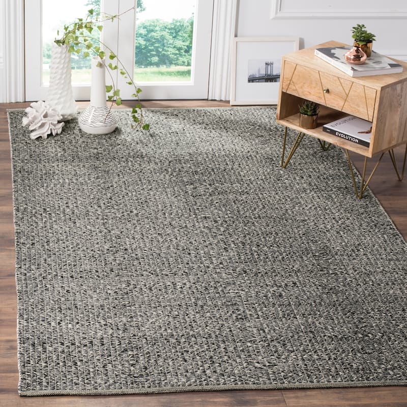 SAFAVIEH, Handmade Flatweave Montauk Gyrithe Casual Cotton Rug