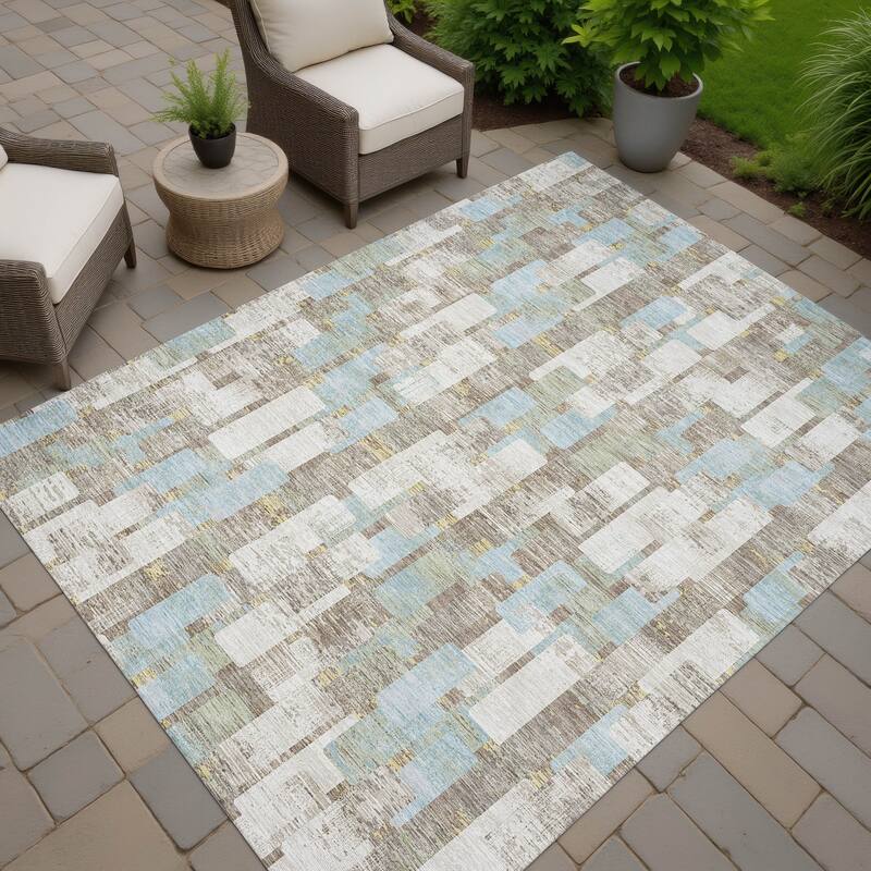 Machine Washable Indoor/ Outdoor Casual Carson Chantille Rug