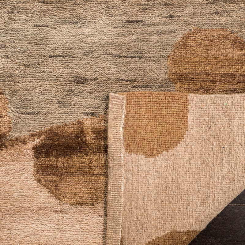 SAFAVIEH Couture Hand-knotted Tibetan Rieja Modern Wool Rug