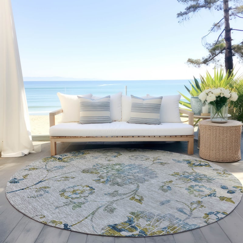 Machine Washable Indoor/ Outdoor Chantille Farmhouse Floral Rug - Taupe - 8' x 8'