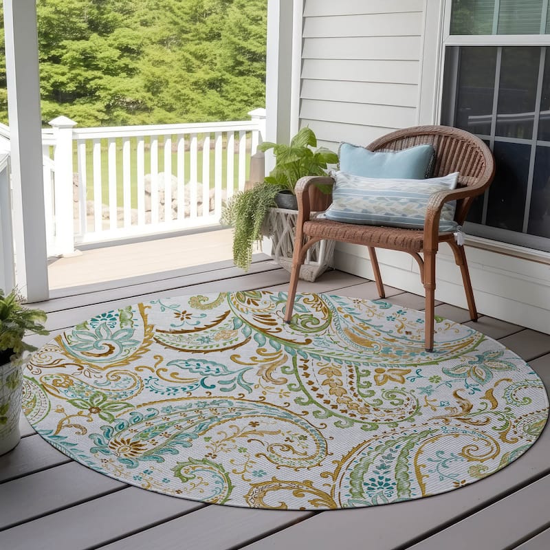 Machine Washable Indoor/ Outdoor Paisley Chantille Rug