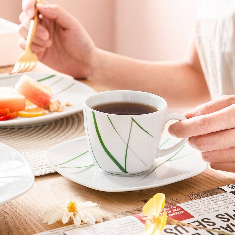 VEWEET Aviva Porcelain Dinnerware Set (Service for 6)