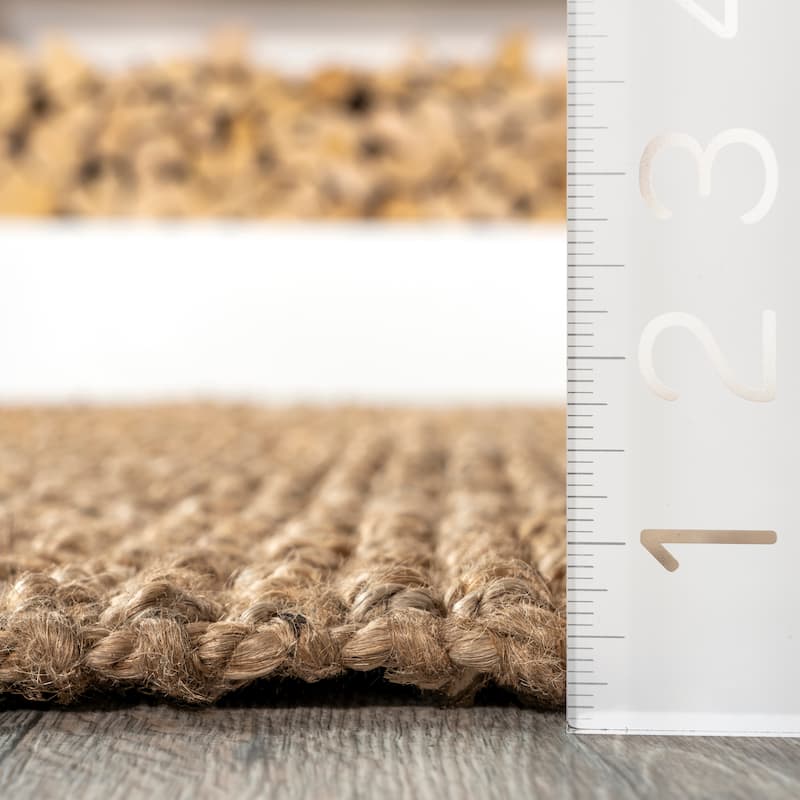Nuloom Ashli Solid Farmhouse Jute Area Rug