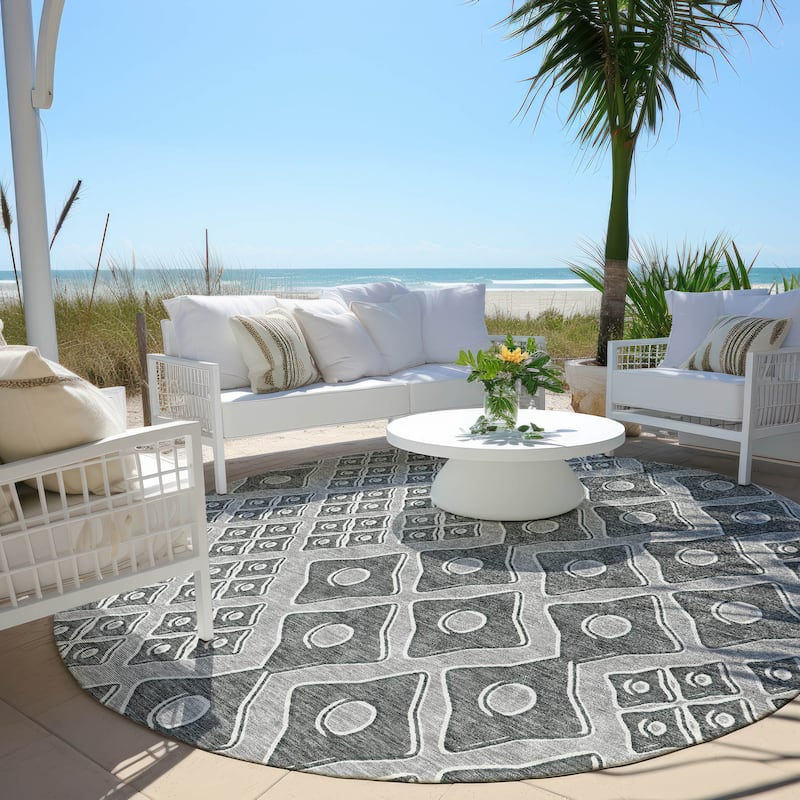 Machine Washable Indoor/ Outdoor Chantille Diamond Rug - Gray - 8' x 8'