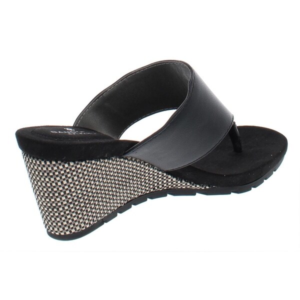 bandolino wedge sandals