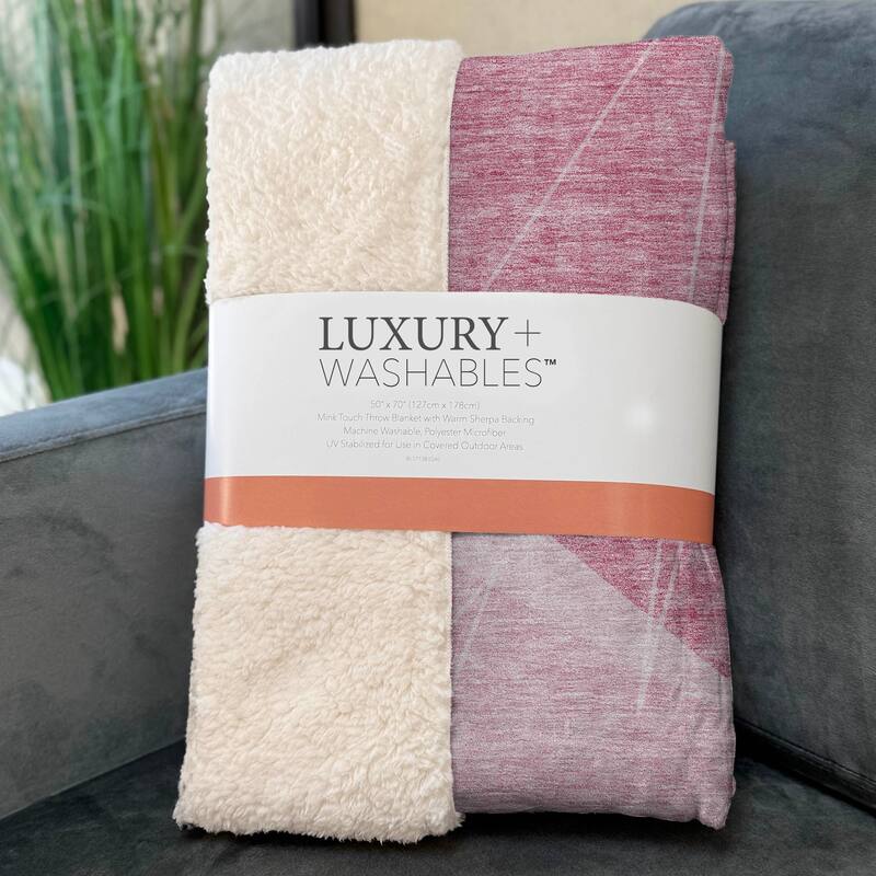 Premium Machine Washable Modern Prism Sherpa Throw Blanket