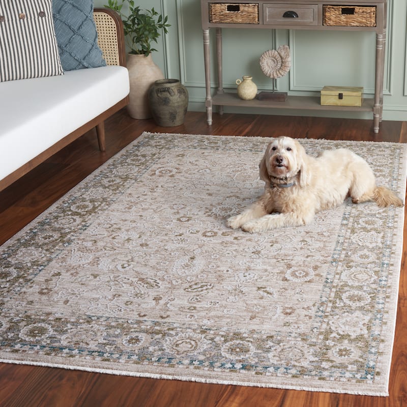 SAFAVIEH Finley Orjola Vintage Distressed Rug