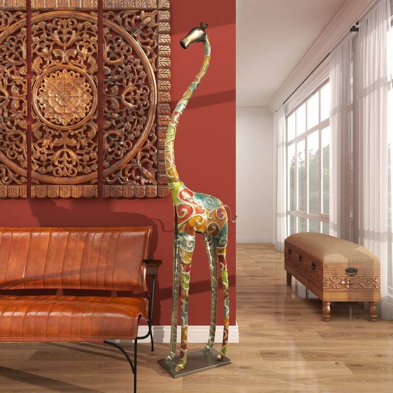 Vibrant Handmade Safari Animal Sculpture Collection - Wood or Metal Elephant & Giraffe for Indoor & Outdoor Decor