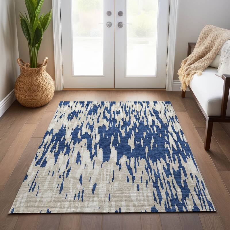 Machine Washable Indoor/ Outdoor Abstract Chantille Rug
