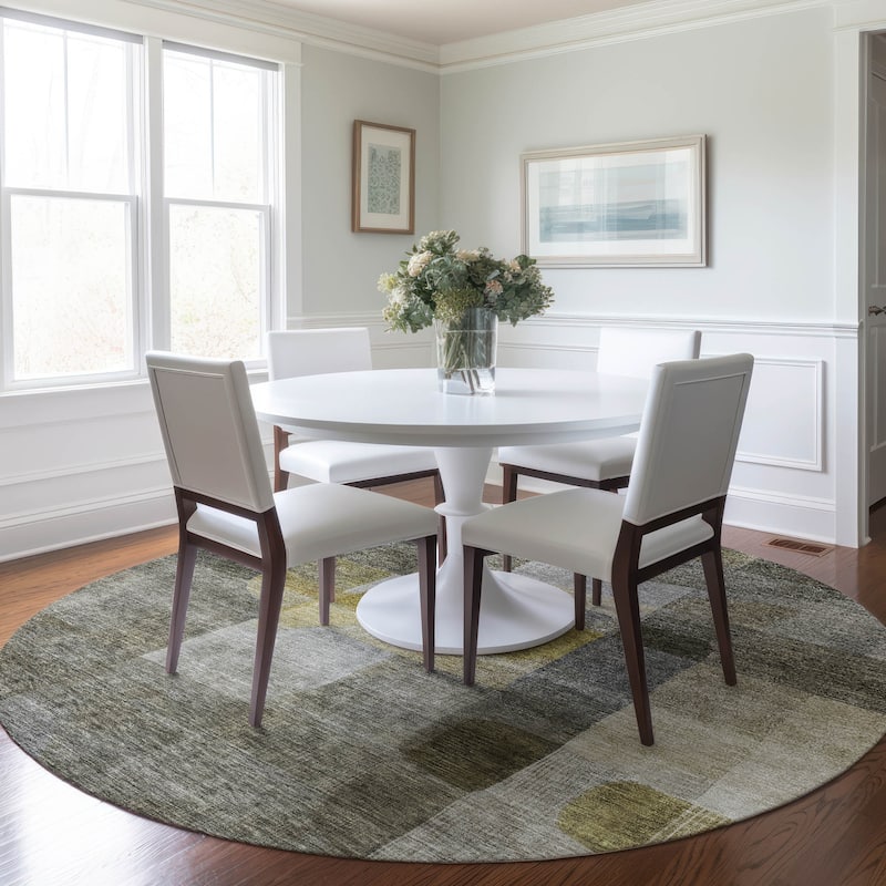 Machine Washable Indoor/ Outdoor Contemporary Abstract Chantille Rug - Taupe - 8' x 8'