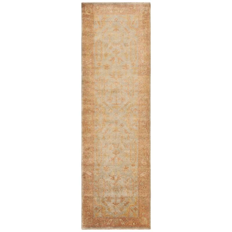 SAFAVIEH Couture Hand-knotted Oushak Brigit Traditional Oriental Wool Rug