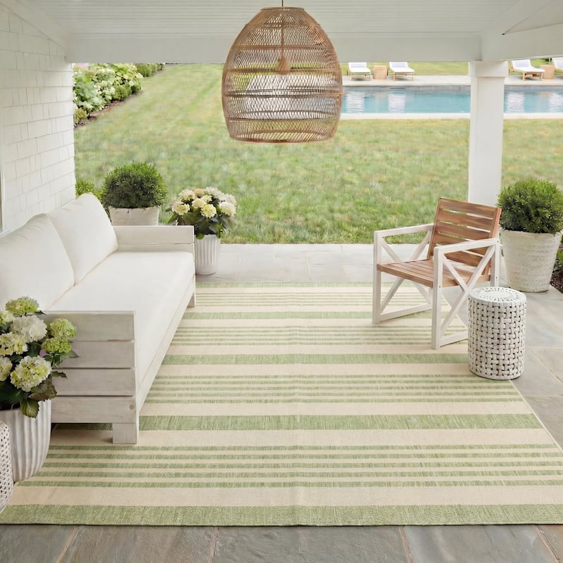 SAFAVIEH Courtyard Orsi Indoor/ Outdoor Waterproof Area Rug