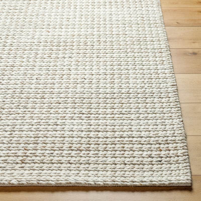 Livabliss Sundance Casual Dots Area Rug